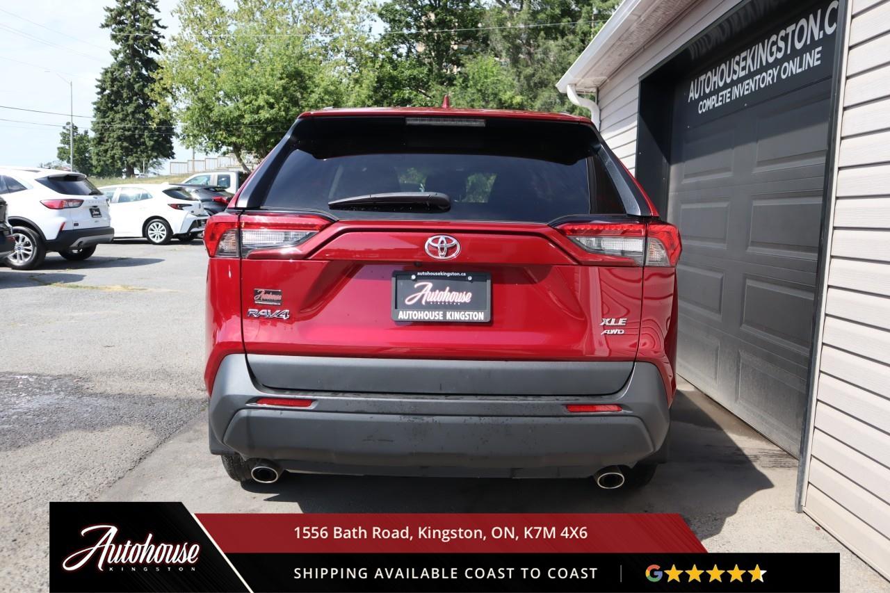 2022 Toyota RAV4 XLE SUNROOF - APPLE CARPLAY & ANDROID AUTO Photo4