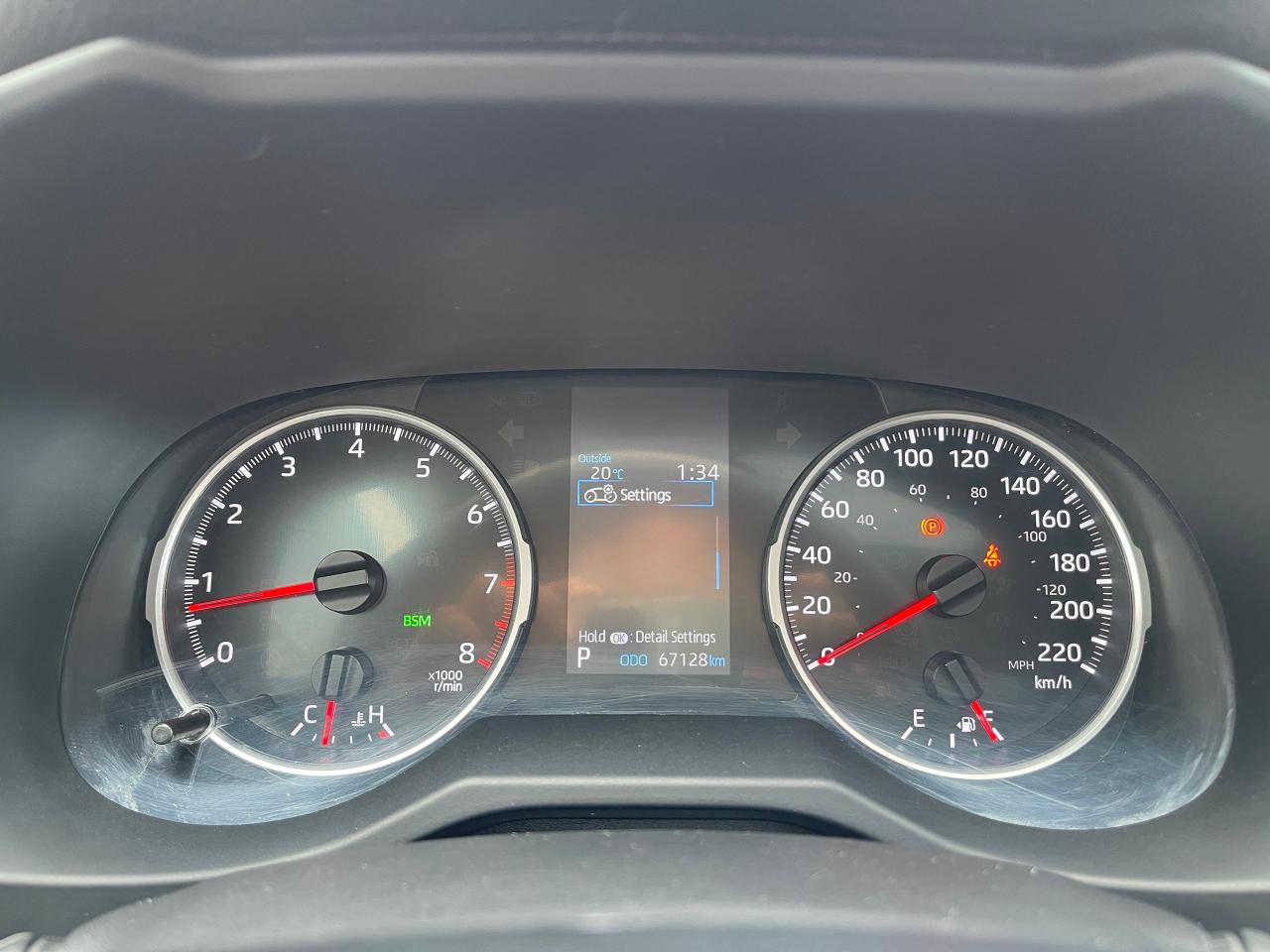 2021 Toyota RAV4 XLE Premium Photo