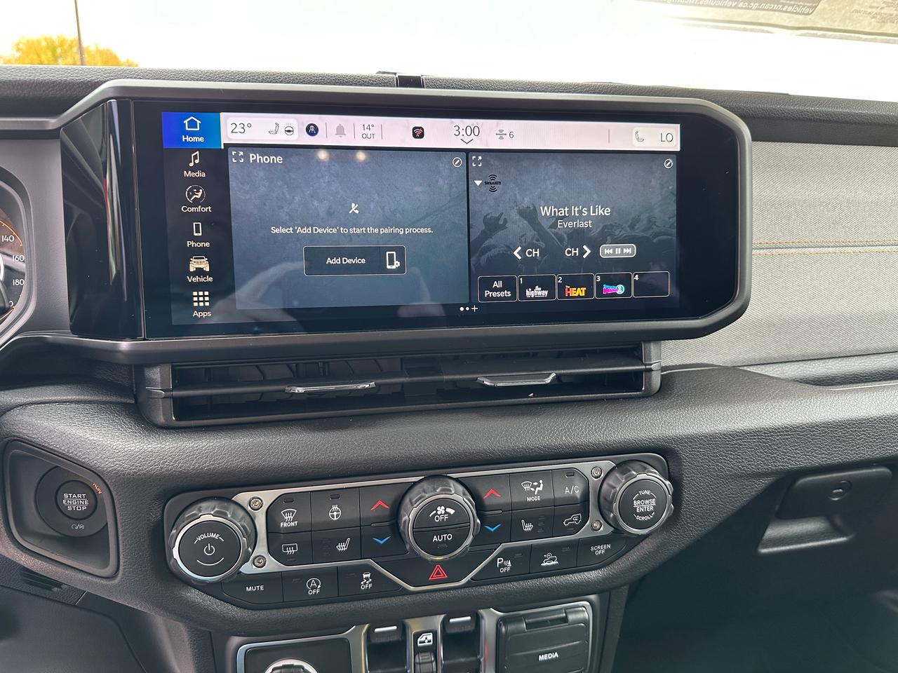 2026 Jeep Wrangler Willys Photo