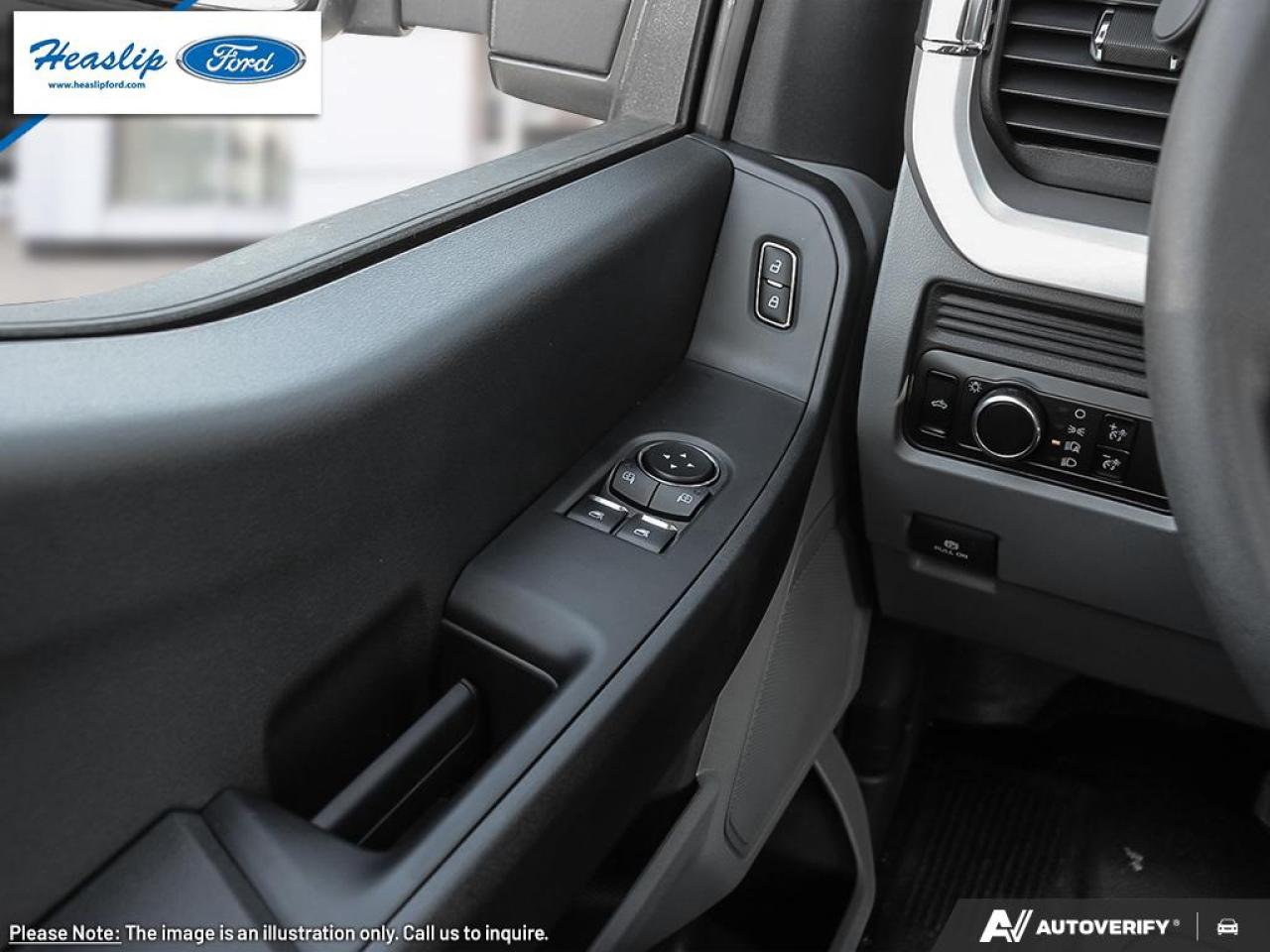 2026 Ford F-250 Super Duty SRW XL Photo5