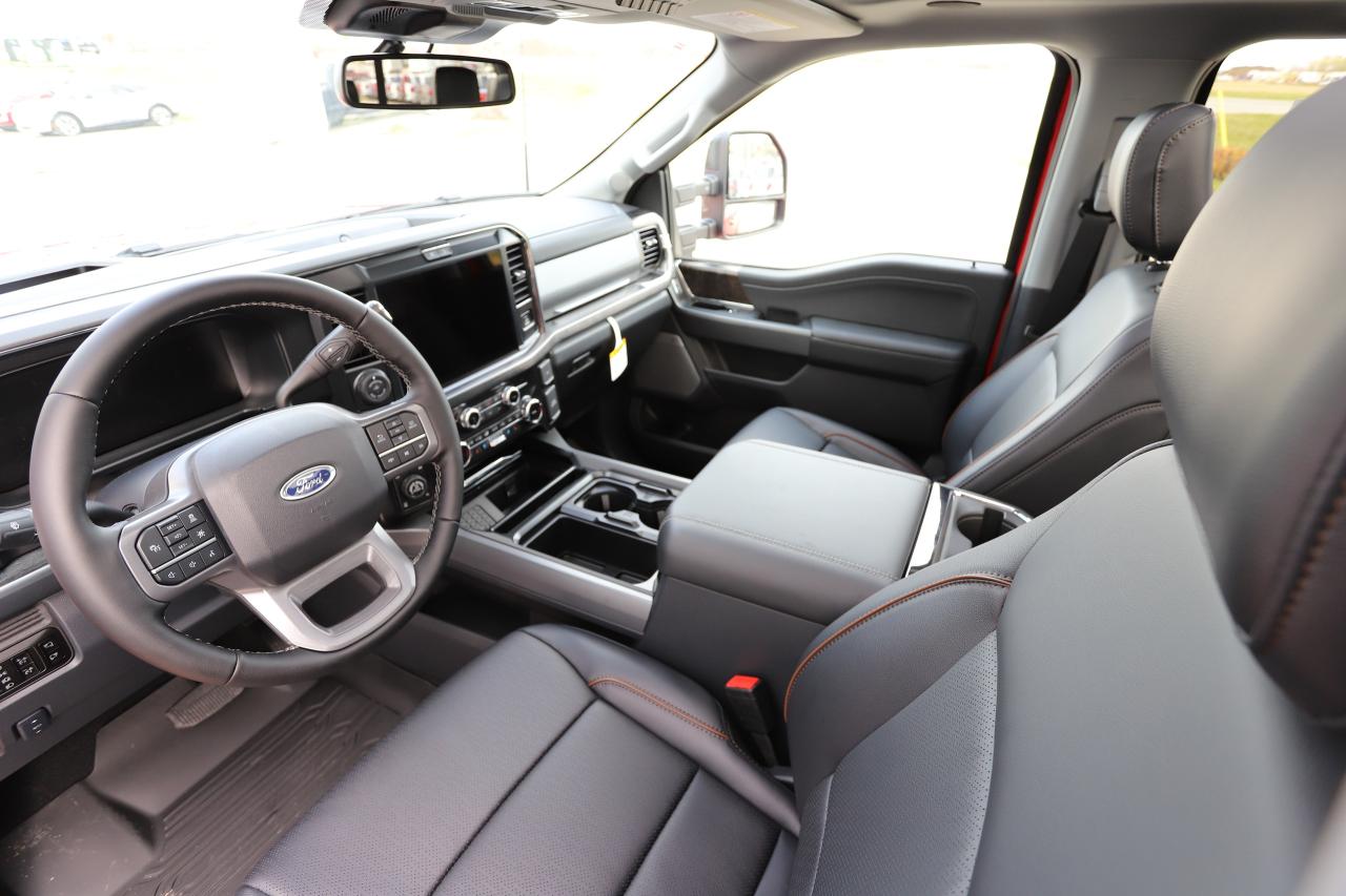 2026 Ford F-350 Super Duty SRW LARIAT 4WD CREW CAB 6.75' BOX Photo