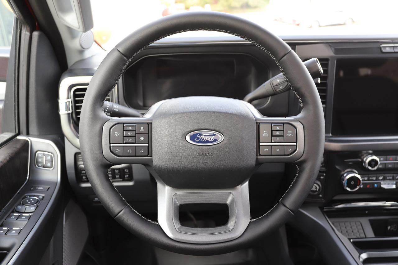 2026 Ford F-350 Super Duty SRW LARIAT 4WD CREW CAB 6.75' BOX Photo