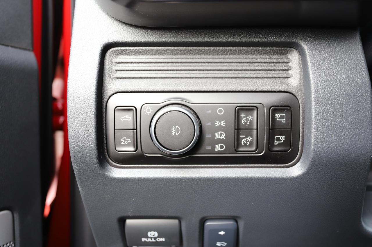 2026 Ford F-350 Super Duty SRW LARIAT 4WD CREW CAB 6.75' BOX Photo