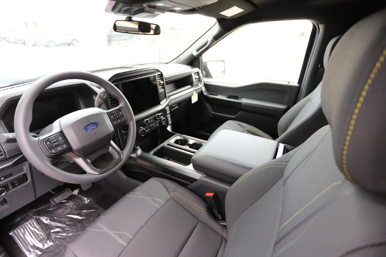 2025 Ford F-150 STX 4WD SuperCrew 5.5' Box Photo