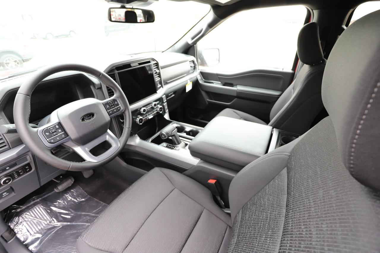 2025 Ford F-150 XLT 4WD SuperCrew 5.5' Box Photo