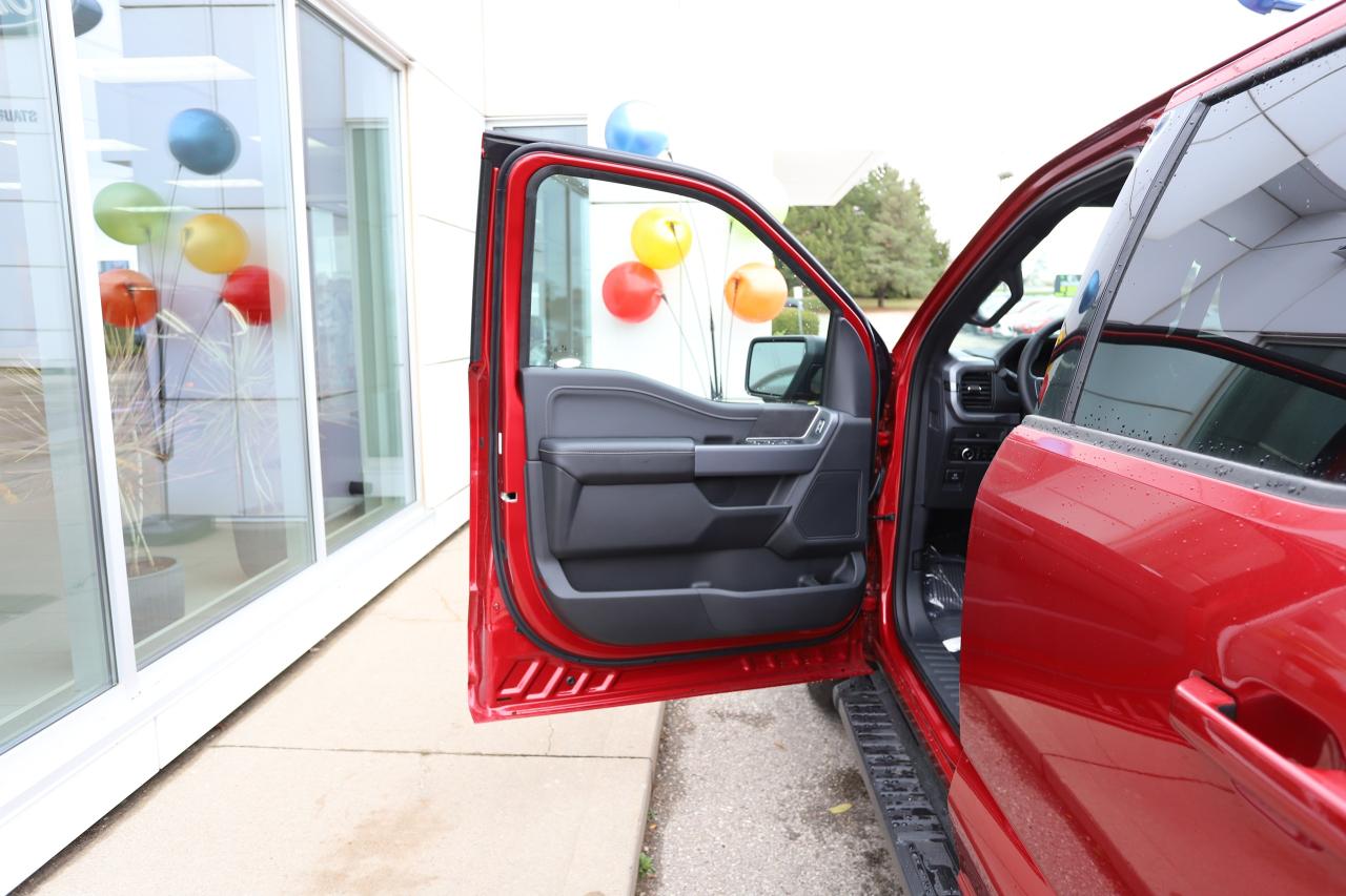 2025 Ford F-150 XLT 4WD SuperCrew 5.5' Box Photo