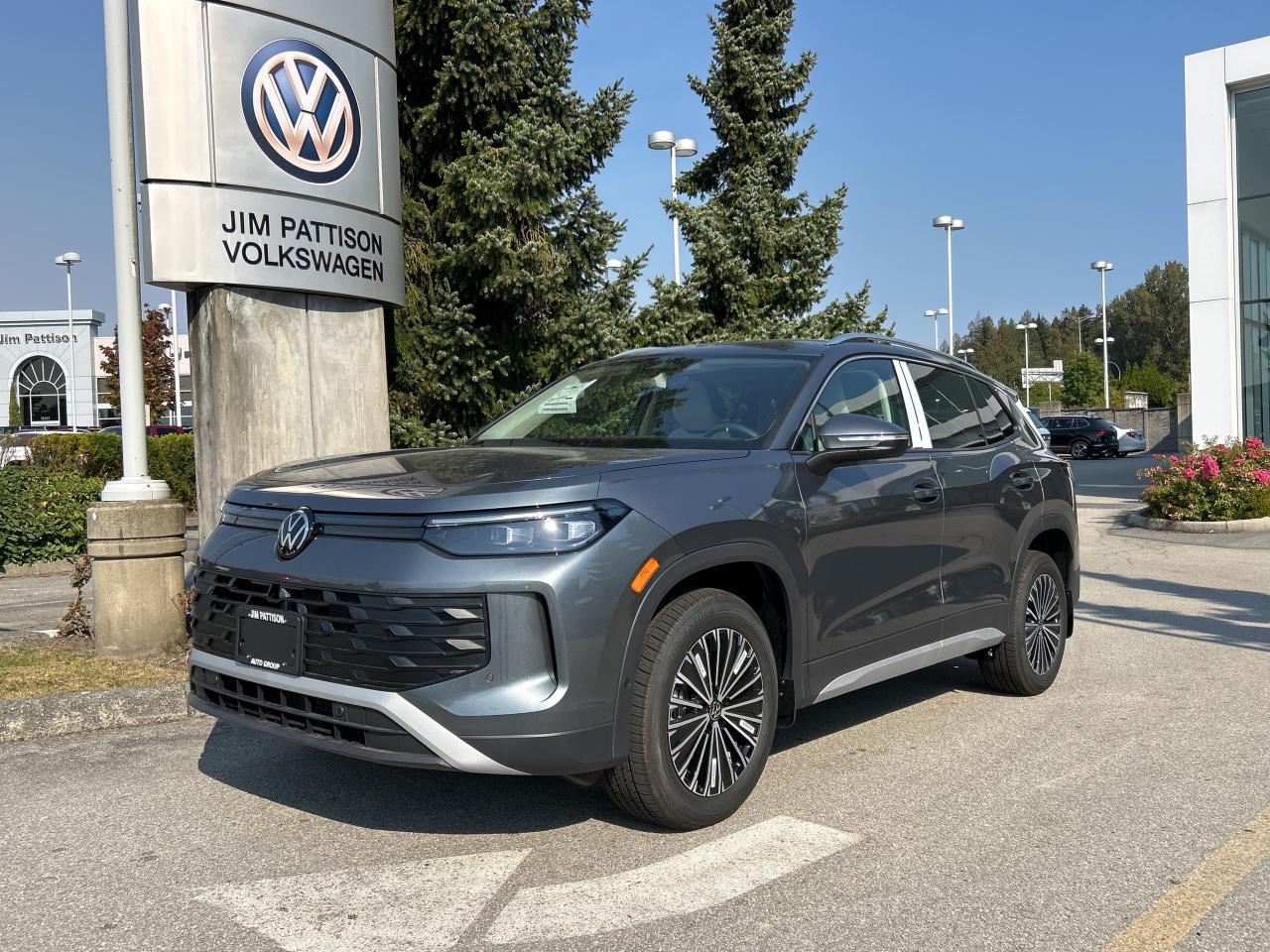 New 2025 Volkswagen Tiguan COMFORTLINE 4Motion for sale in Surrey, BC