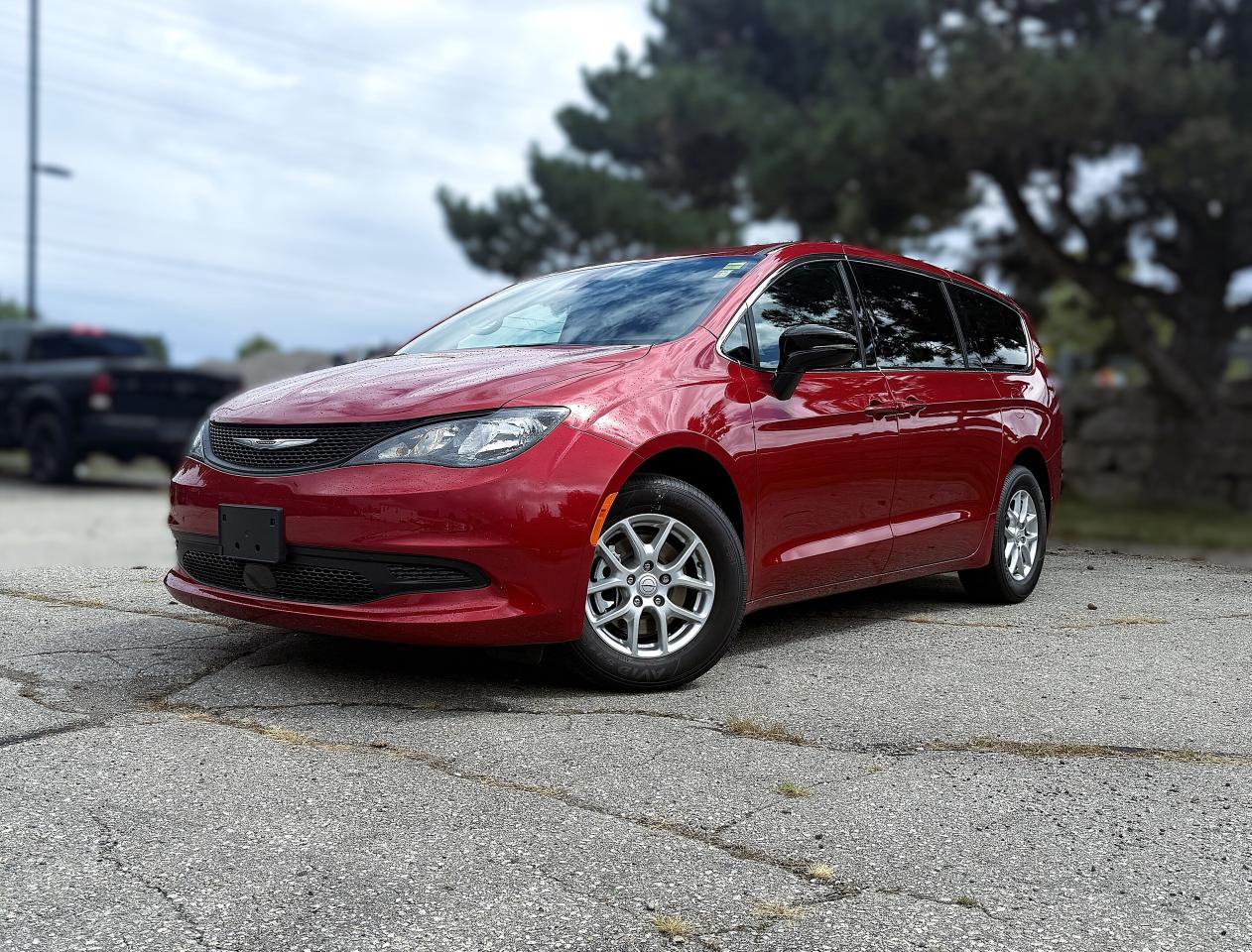 New 2025 Dodge Grand Caravan SXT 2WD for sale in Waterloo, ON