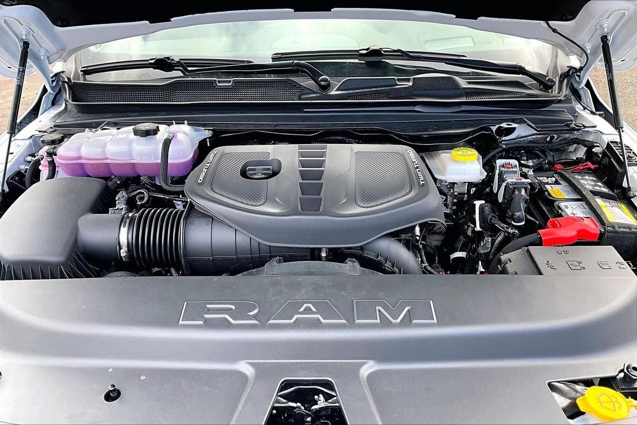 2026 RAM 1500 LONGHORN | Level A | Pano Roof | 22" Wheels Photo