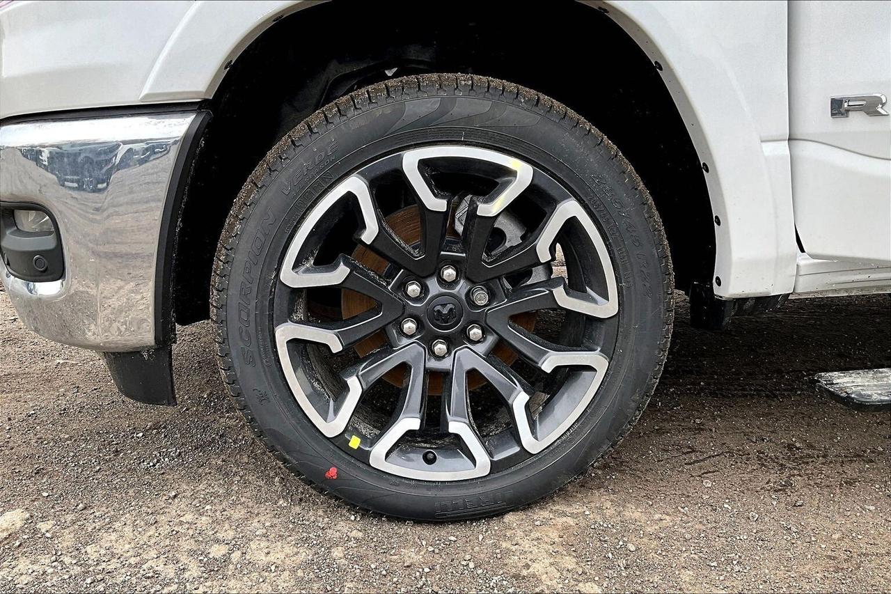 2026 RAM 1500 LONGHORN | Level A | Pano Roof | 22" Wheels Photo
