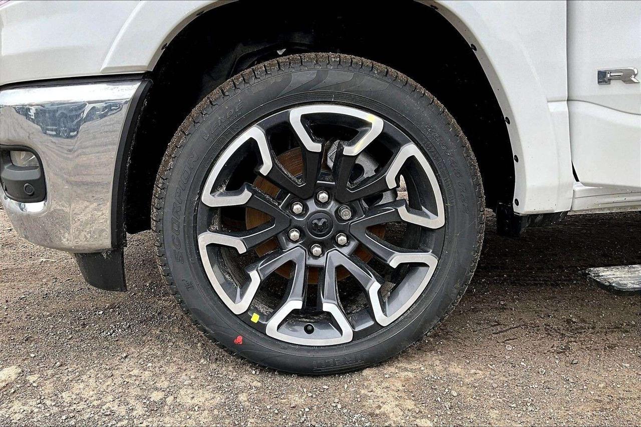 2026 RAM 1500 LONGHORN | Level A | Pano Roof | 22" Wheels Photo
