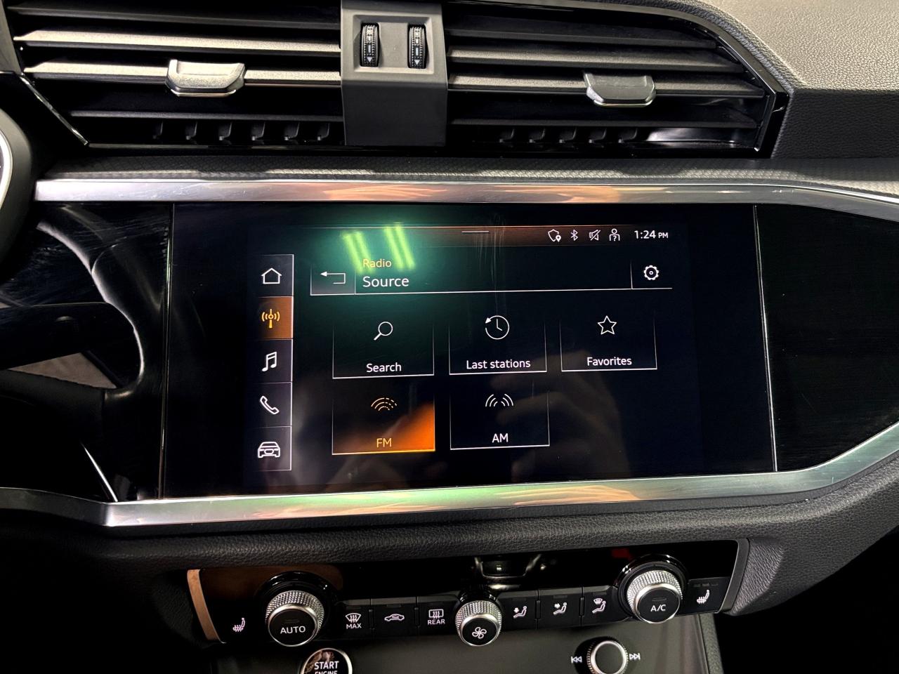 2022 Audi Q3 Komfort|QUATTRO|VORSPRUNG EDITION PKG|LEATHER|+++ - Photo #19