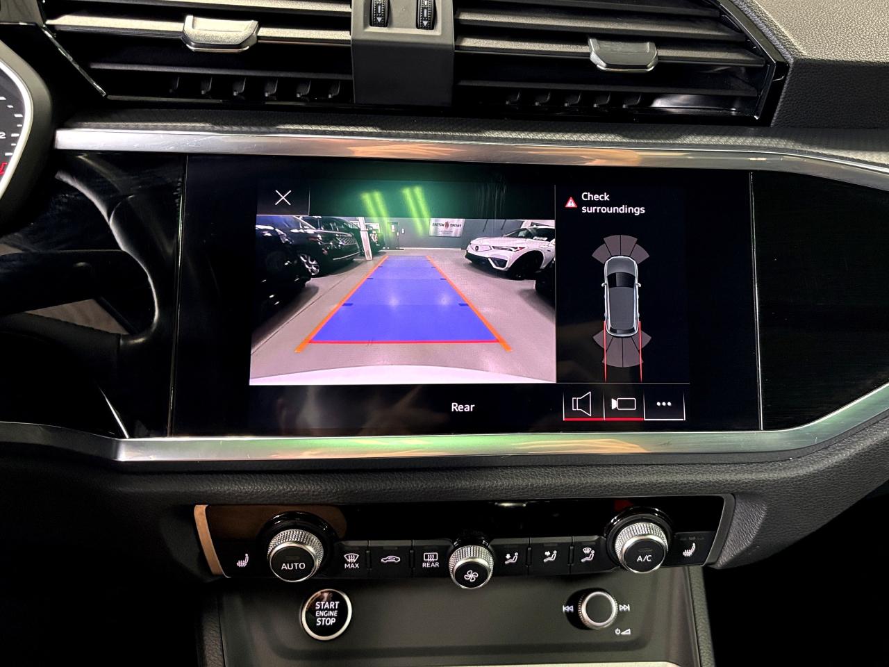 2022 Audi Q3 Komfort|QUATTRO|VORSPRUNG EDITION PKG|LEATHER|+++ - Photo #26