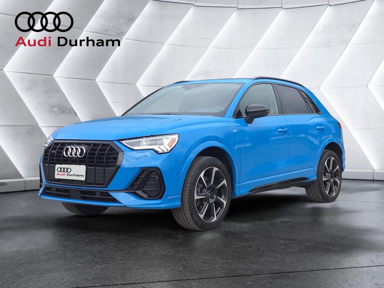 Used 2021 Audi Q3 2.0T Technik + Loaded! | Black Optics Pkg for sale in Whitby, ON