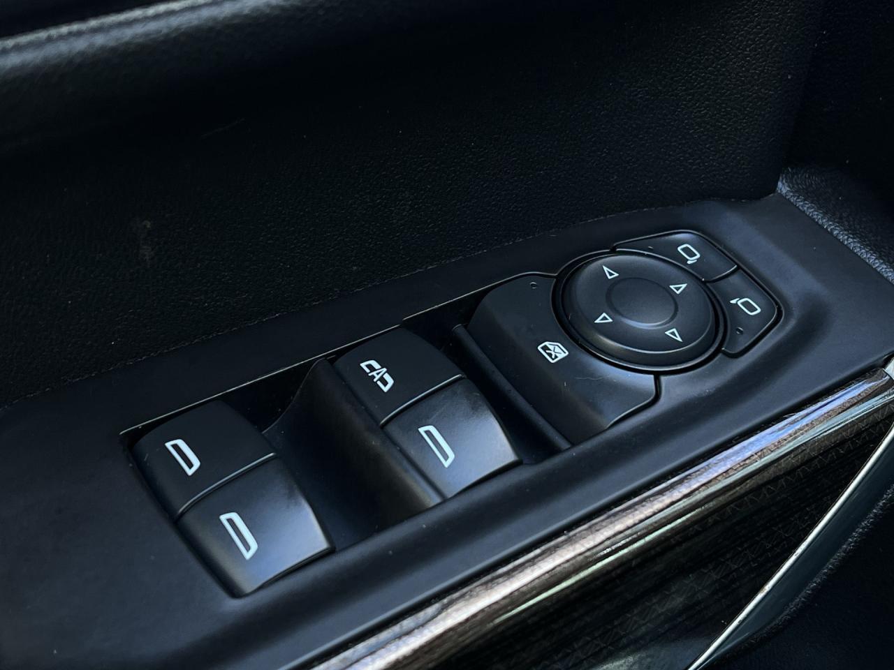 2021 Chevrolet Silverado 1500 LT 4X4 | Z71 | HTD LEATHER | 5.3L V8 | CREW CAB Photo