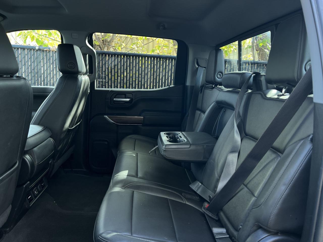 2021 Chevrolet Silverado 1500 LT 4X4 | Z71 | HTD LEATHER | 5.3L V8 | CREW CAB Photo