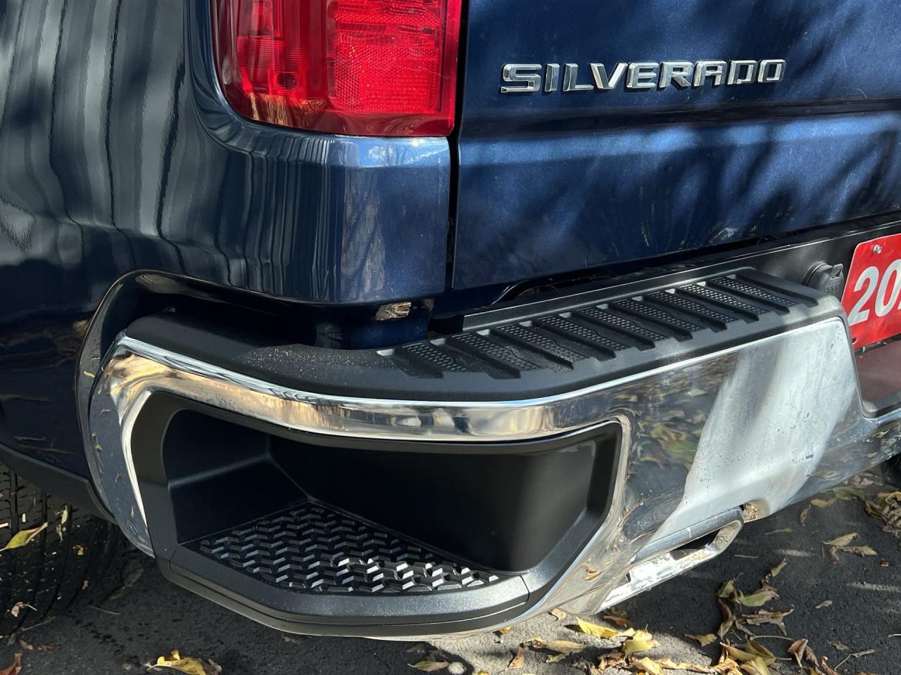 2021 Chevrolet Silverado 1500 LT 4X4 | Z71 | HTD LEATHER | 5.3L V8 | CREW CAB Photo