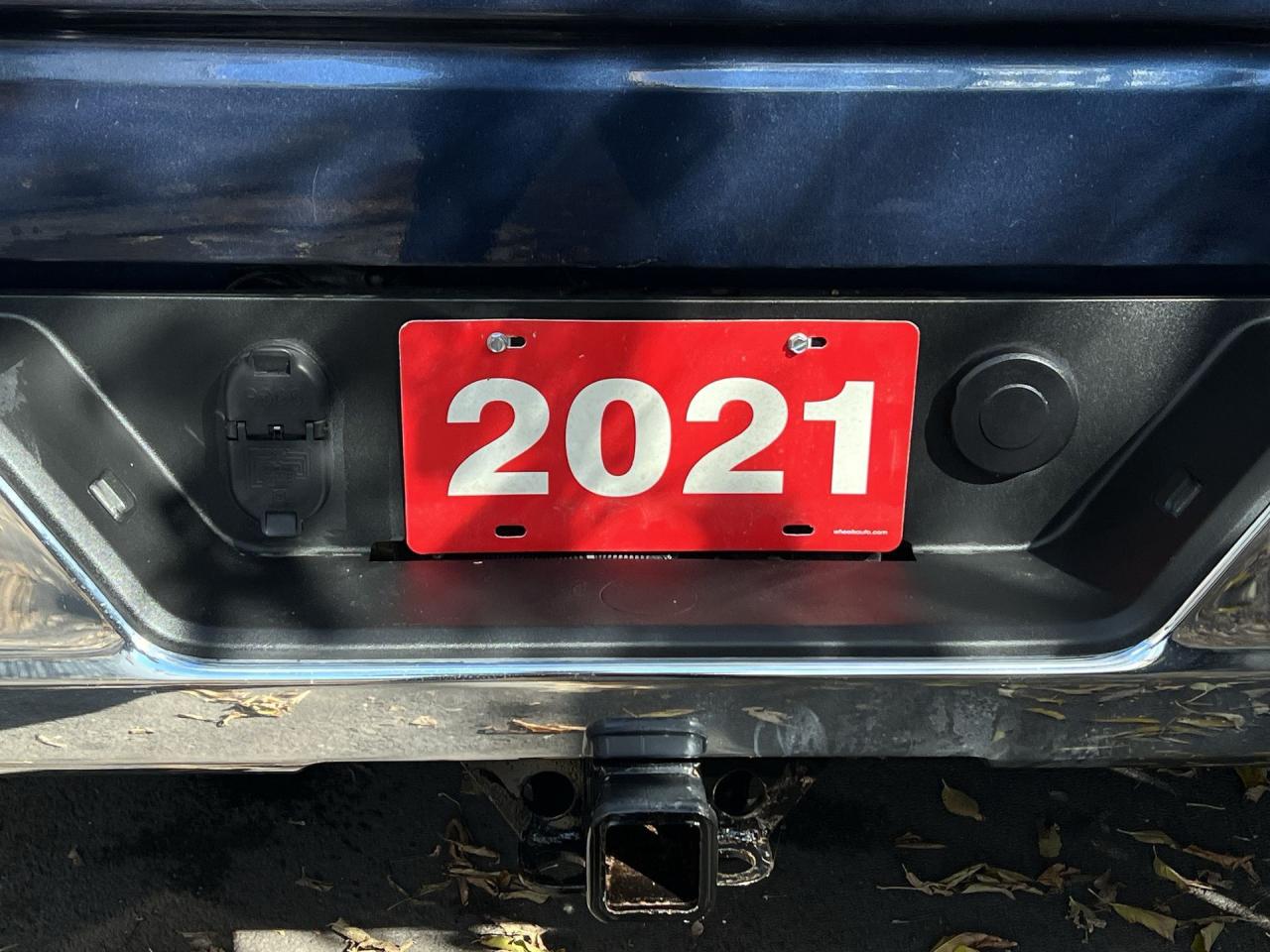 2021 Chevrolet Silverado 1500 LT 4X4 | Z71 | HTD LEATHER | 5.3L V8 | CREW CAB Photo