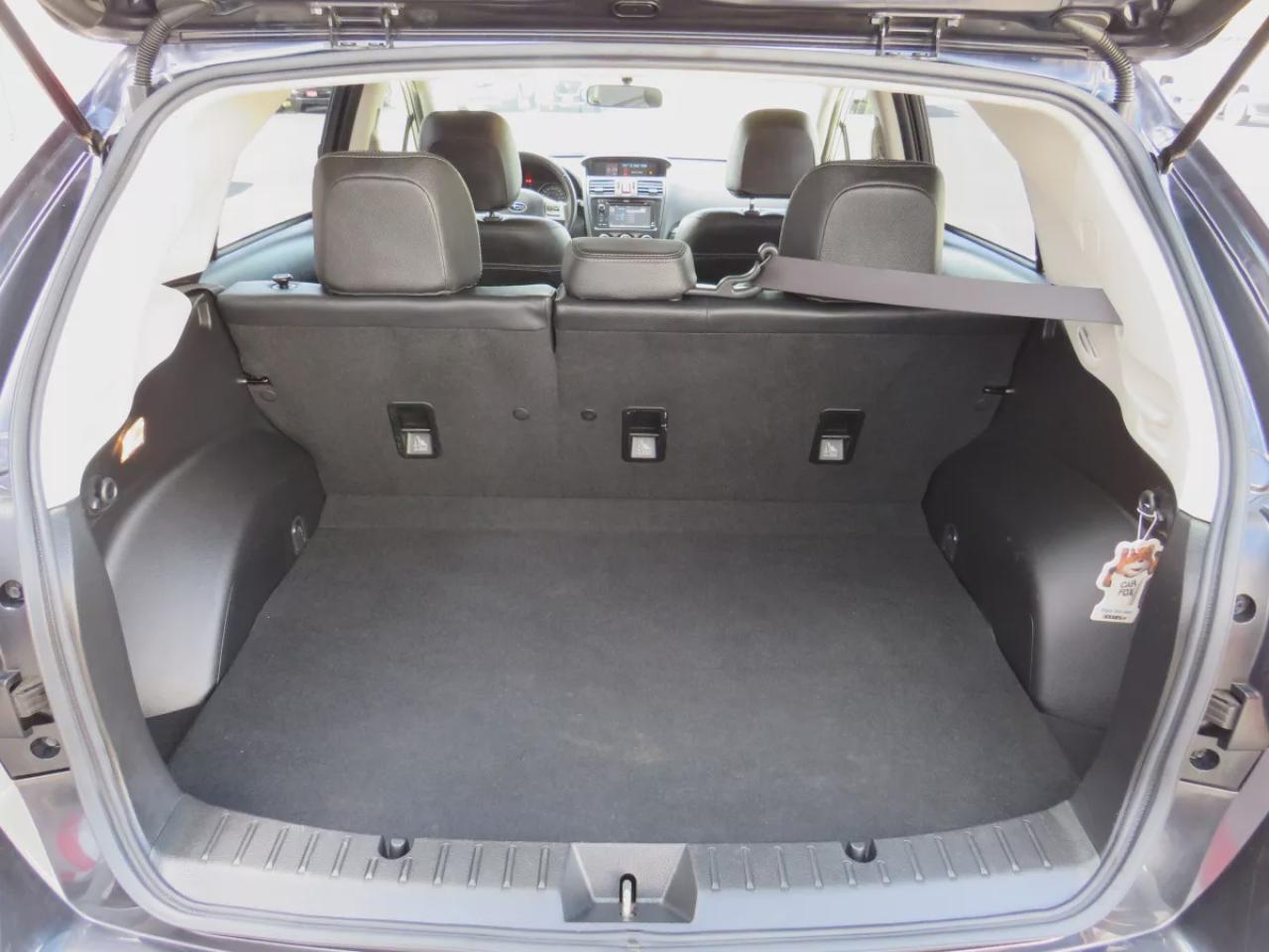 2014 Subaru XV Crosstrek Limited (**SAFETY/CERTIFIED!!**AWD**ALLOY RIMS**LEATHER**NAVIGATION**SUNROOF**HEATED SEATS**DIGITAL TOUCSCREEN**REVERSE CAMERA**BLUETOOTH**CRUISE CONTROL**) Photo