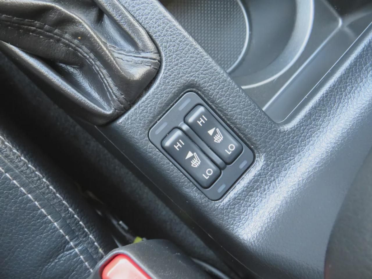 2014 Subaru XV Crosstrek Limited (**SAFETY/CERTIFIED!!**AWD**ALLOY RIMS**LEATHER**NAVIGATION**SUNROOF**HEATED SEATS**DIGITAL TOUCSCREEN**REVERSE CAMERA**BLUETOOTH**CRUISE CONTROL**) Photo