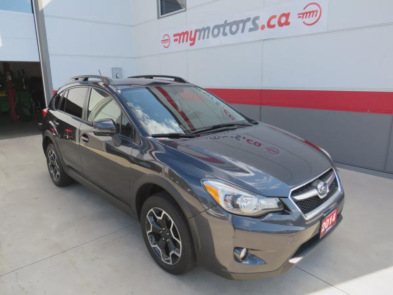 2014 Subaru XV Crosstrek Limited  | Safety Certified | AWD | Alloy Rims | Leather | Navigation | Sunroof | Heated Seats | Digital Touchscreen | Reverse Camera | Bluetooth | Cruise Control Photo0