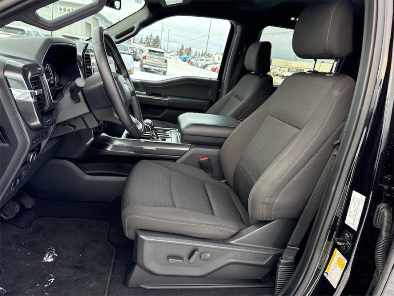 2023 Ford F-150 XLT  Navigation GPS Photo