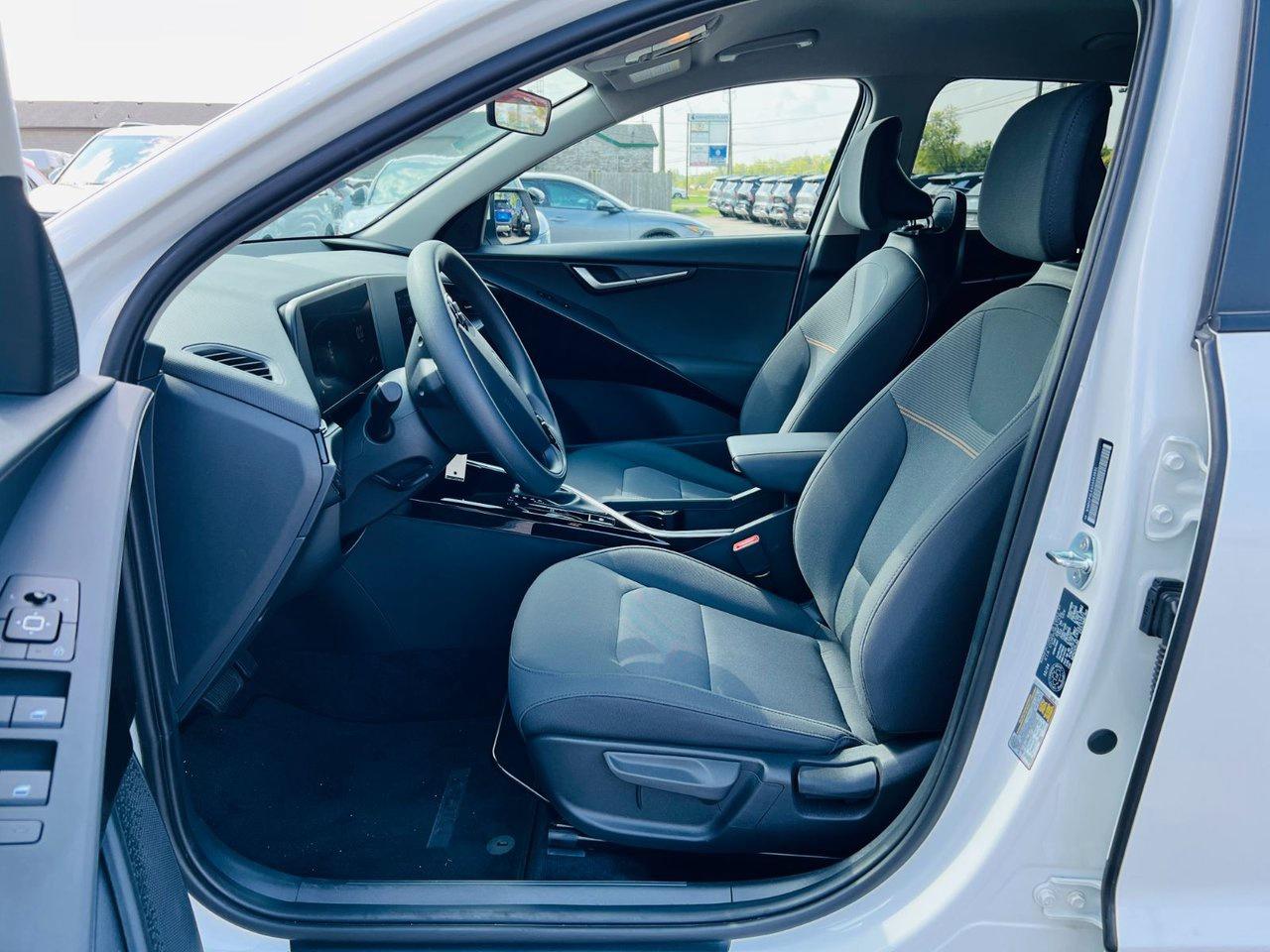 2025 Kia NIRO HEV LX Photo