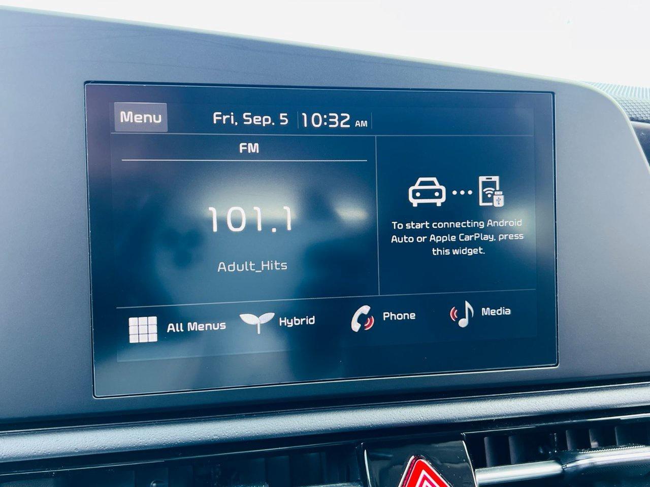 2025 Kia NIRO HEV LX Photo