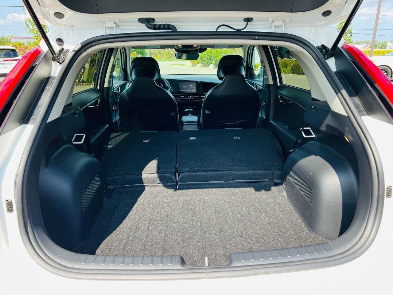 2025 Kia NIRO HEV LX Photo