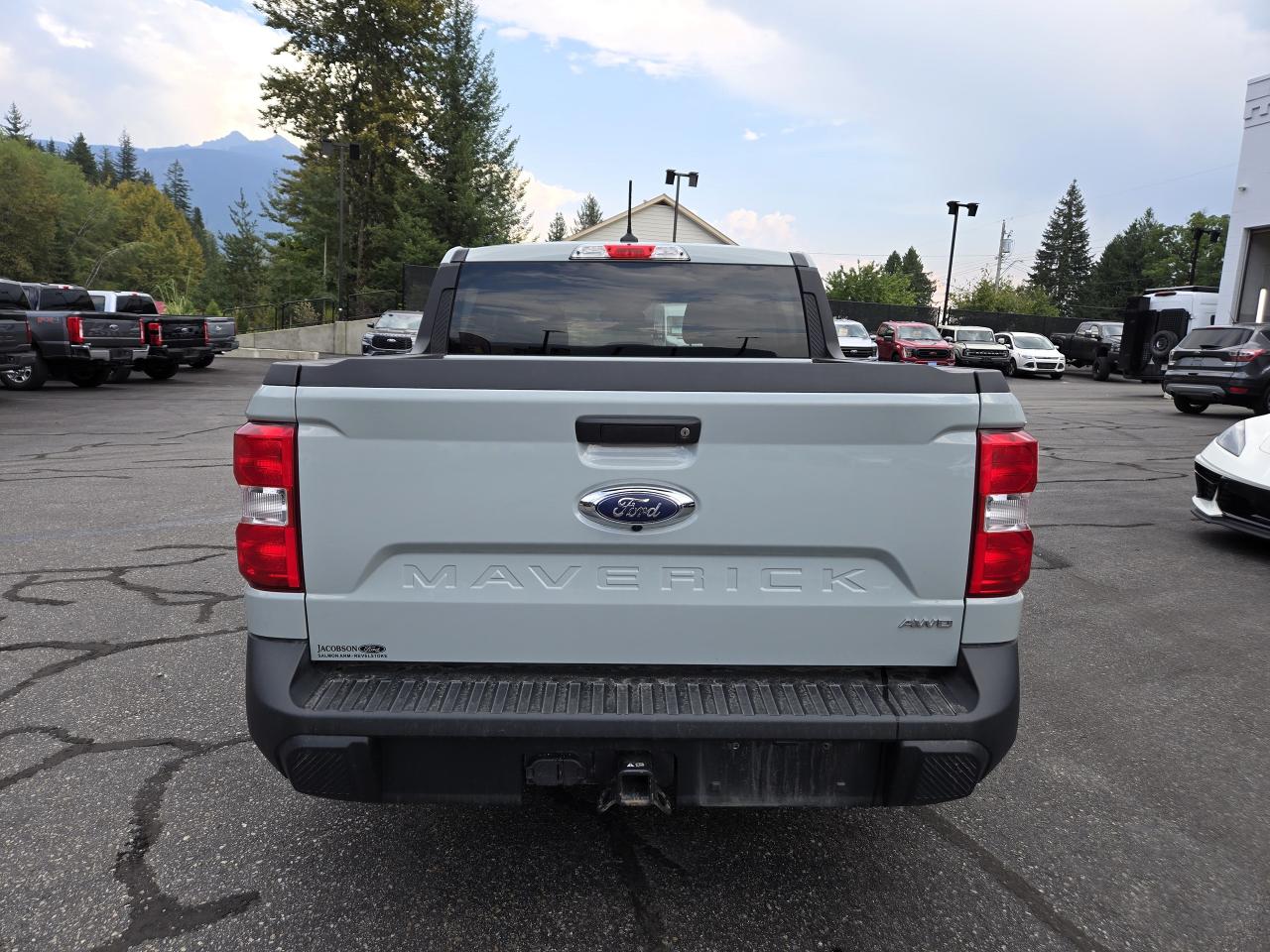 2022 Ford Maverick XLT Photo