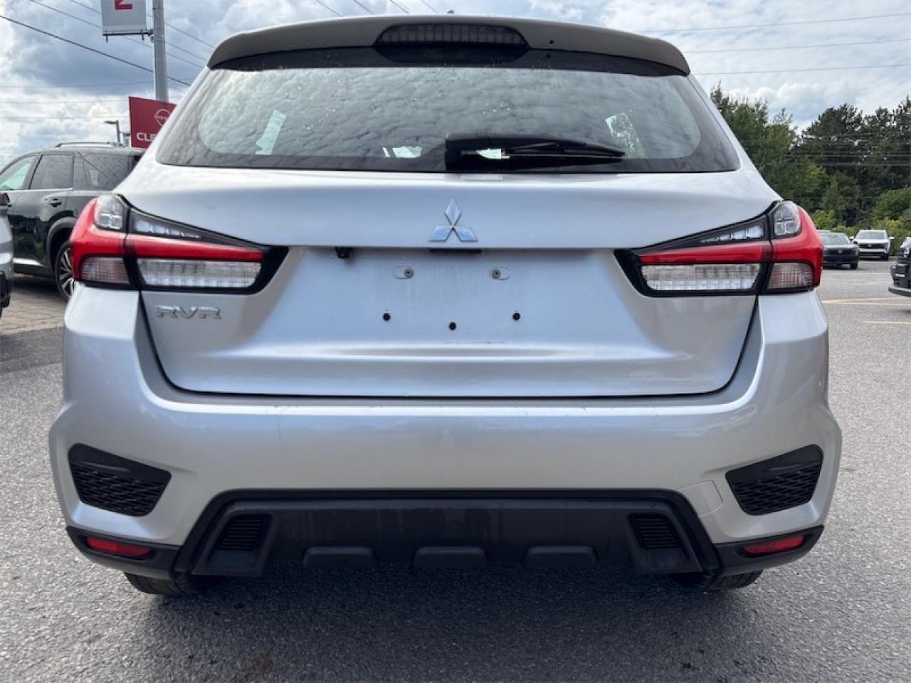 2022 Mitsubishi RVR ES  One Owner & Clean CARFAX Photo4