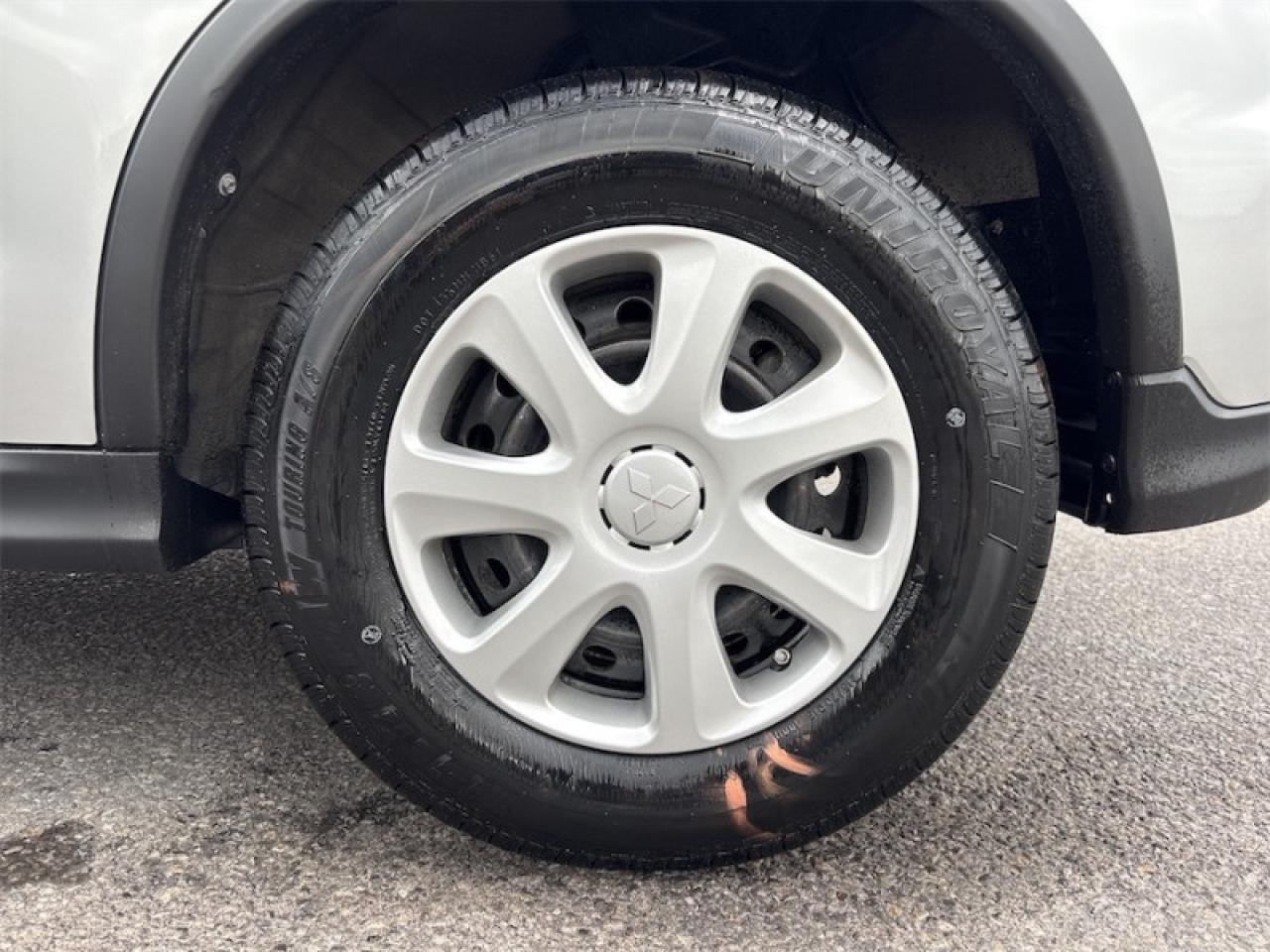 2022 Mitsubishi RVR ES  One Owner & Clean CARFAX Photo