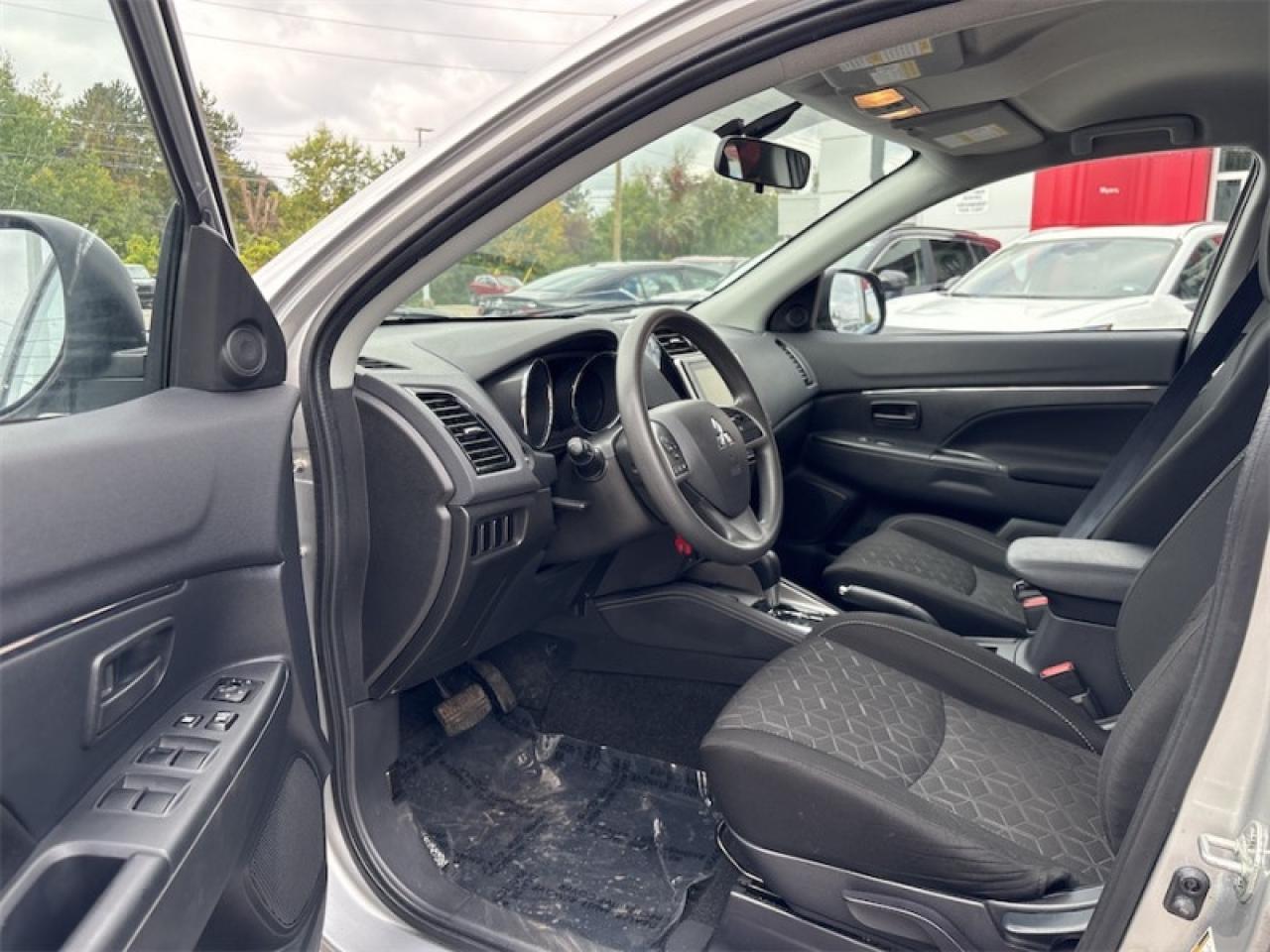 2022 Mitsubishi RVR ES  One Owner & Clean CARFAX Photo