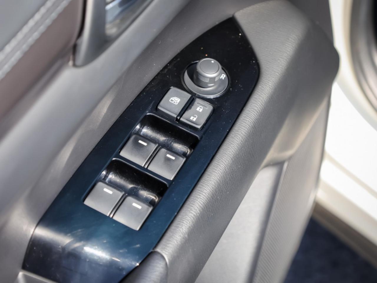 2018 Mazda CX-5 GS  - Heated Seats -  Power Liftgate - $191 B/W Photo