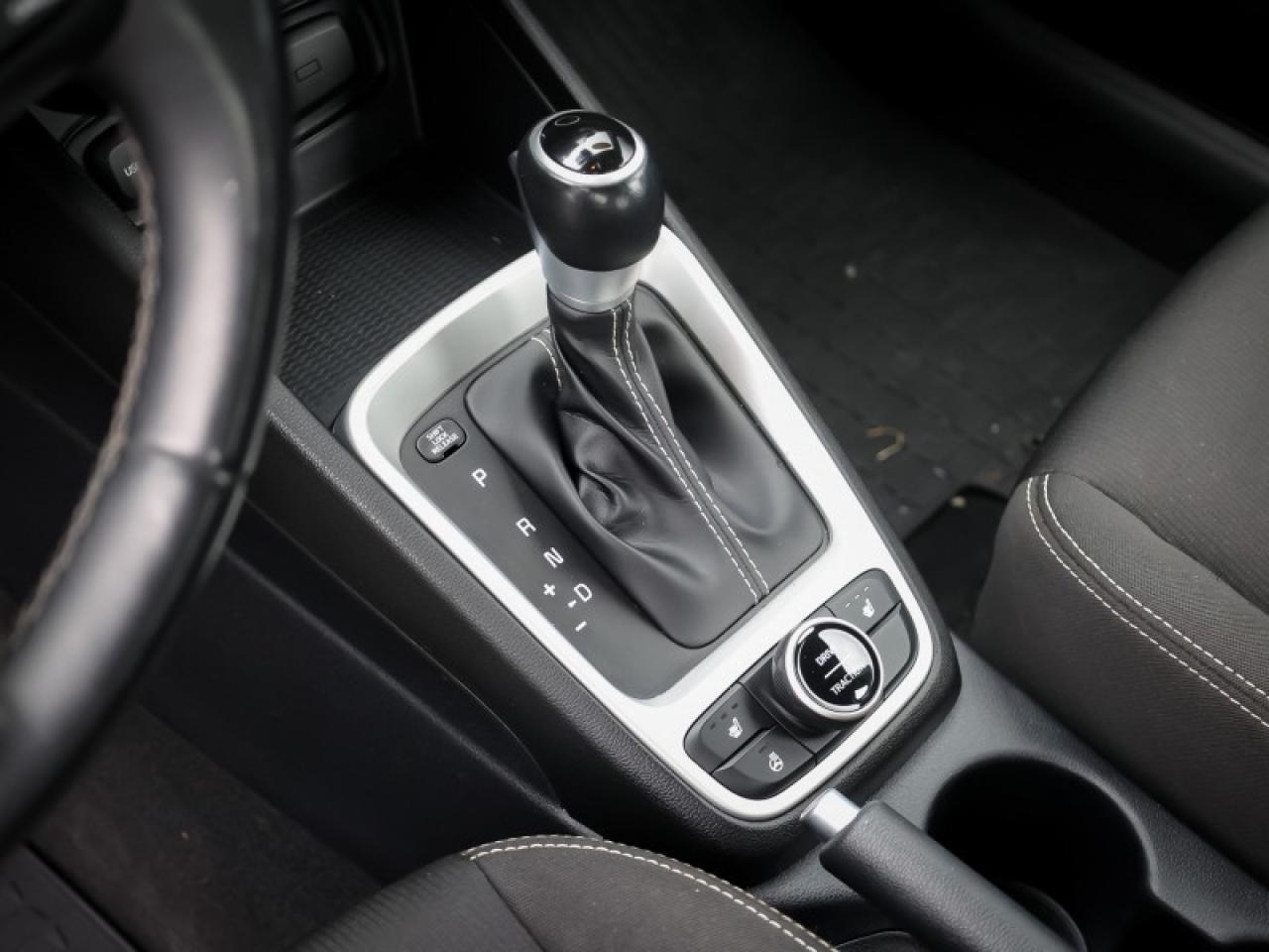 2022 Hyundai Venue Ultimate w/Denim Interior  - $151 B/W Photo