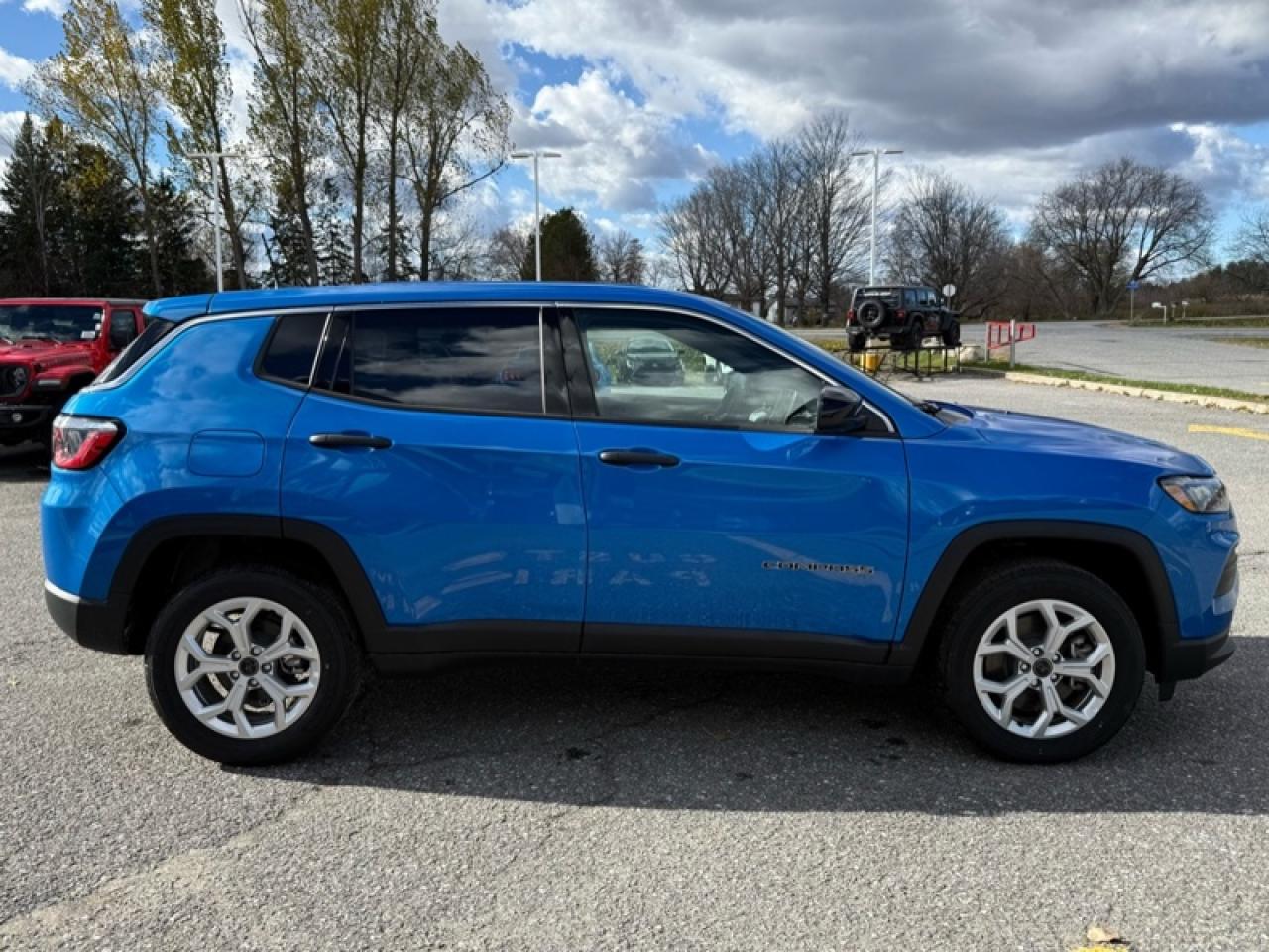 2025 Jeep Compass Sport  - Heated Seats -  LED Lights Photo3