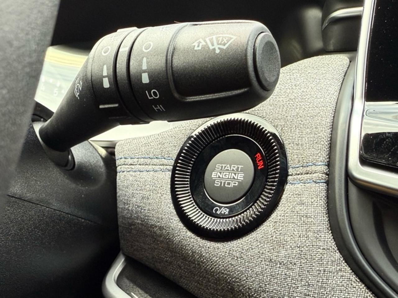 2025 Jeep Compass Sport  - Heated Seats -  LED Lights Photo