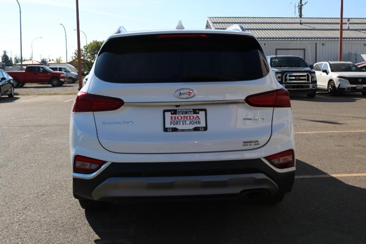 2019 Hyundai Santa Fe  Photo4