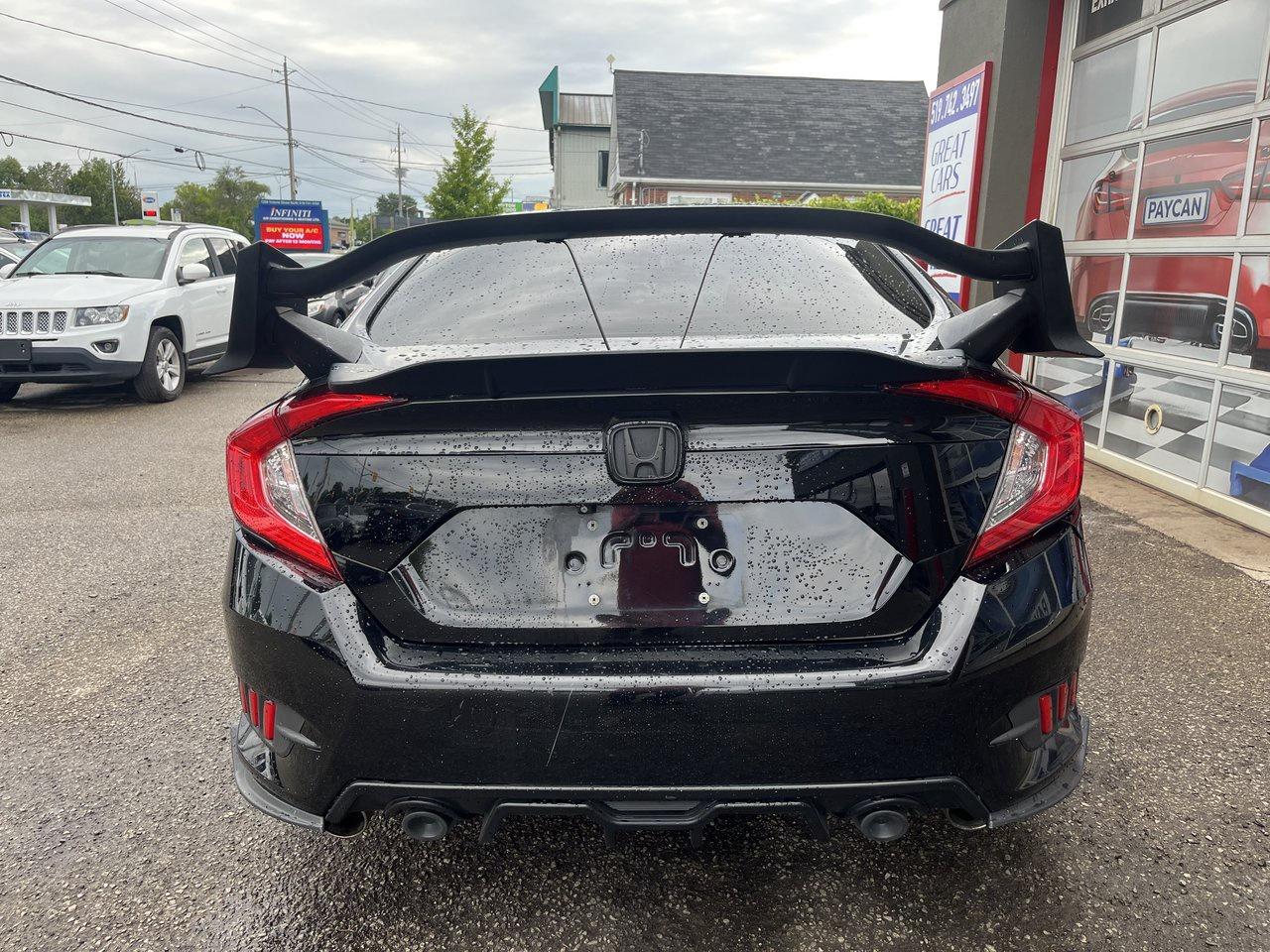 2017 Honda Civic SEDAN LX Photo4