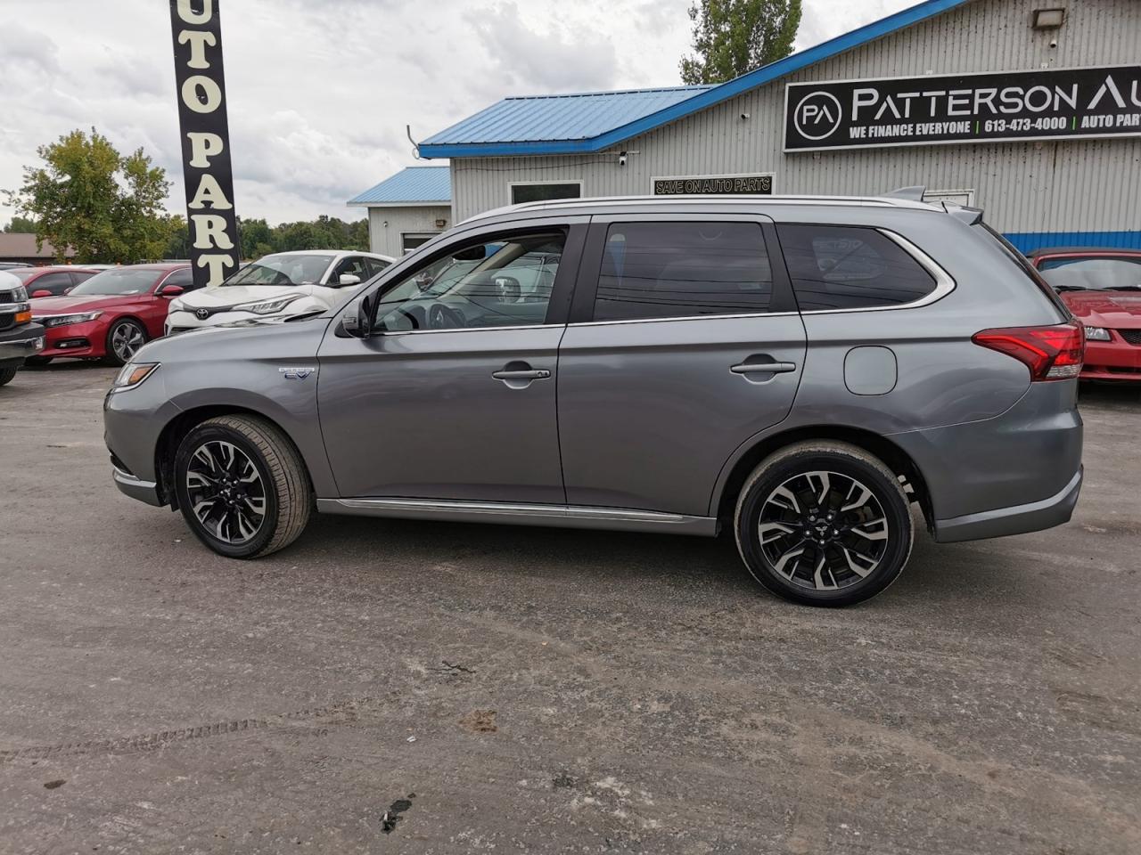 2018 Mitsubishi Outlander Phev SEL - Photo #8