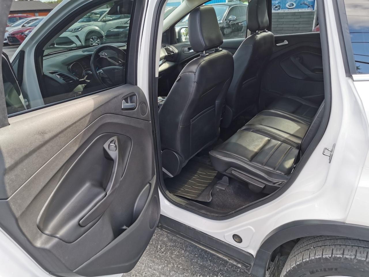2018 Ford Escape Titanium - Photo #21