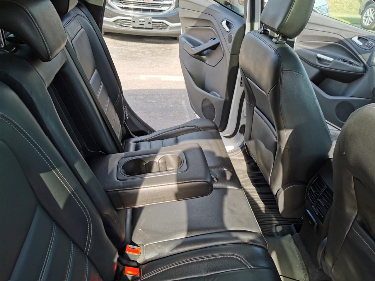 2018 Ford Escape Titanium - Photo #29