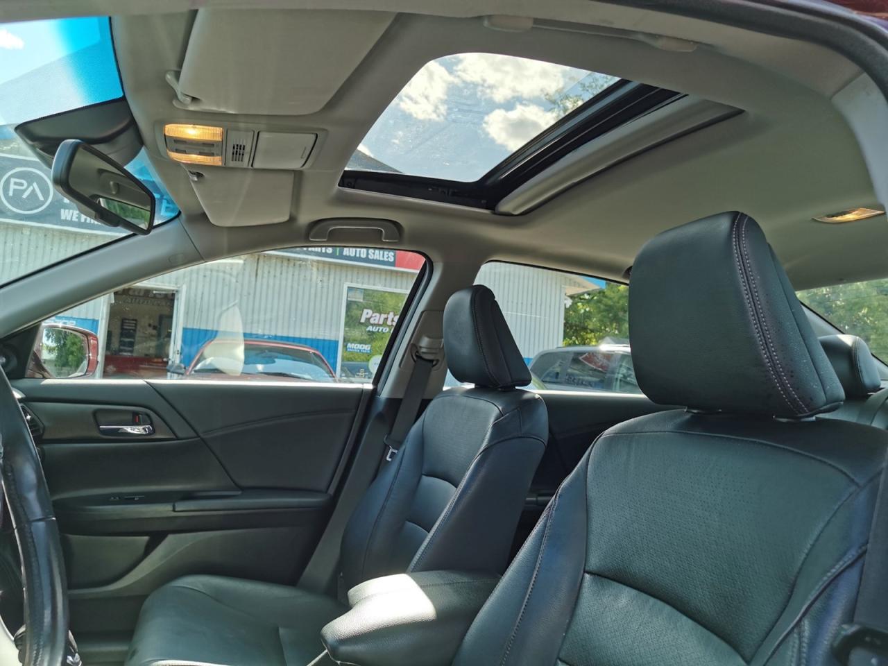 2014 Honda Accord Touring - Photo #15