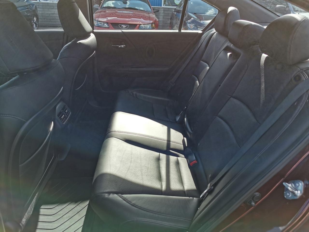 2014 Honda Accord Touring - Photo #27
