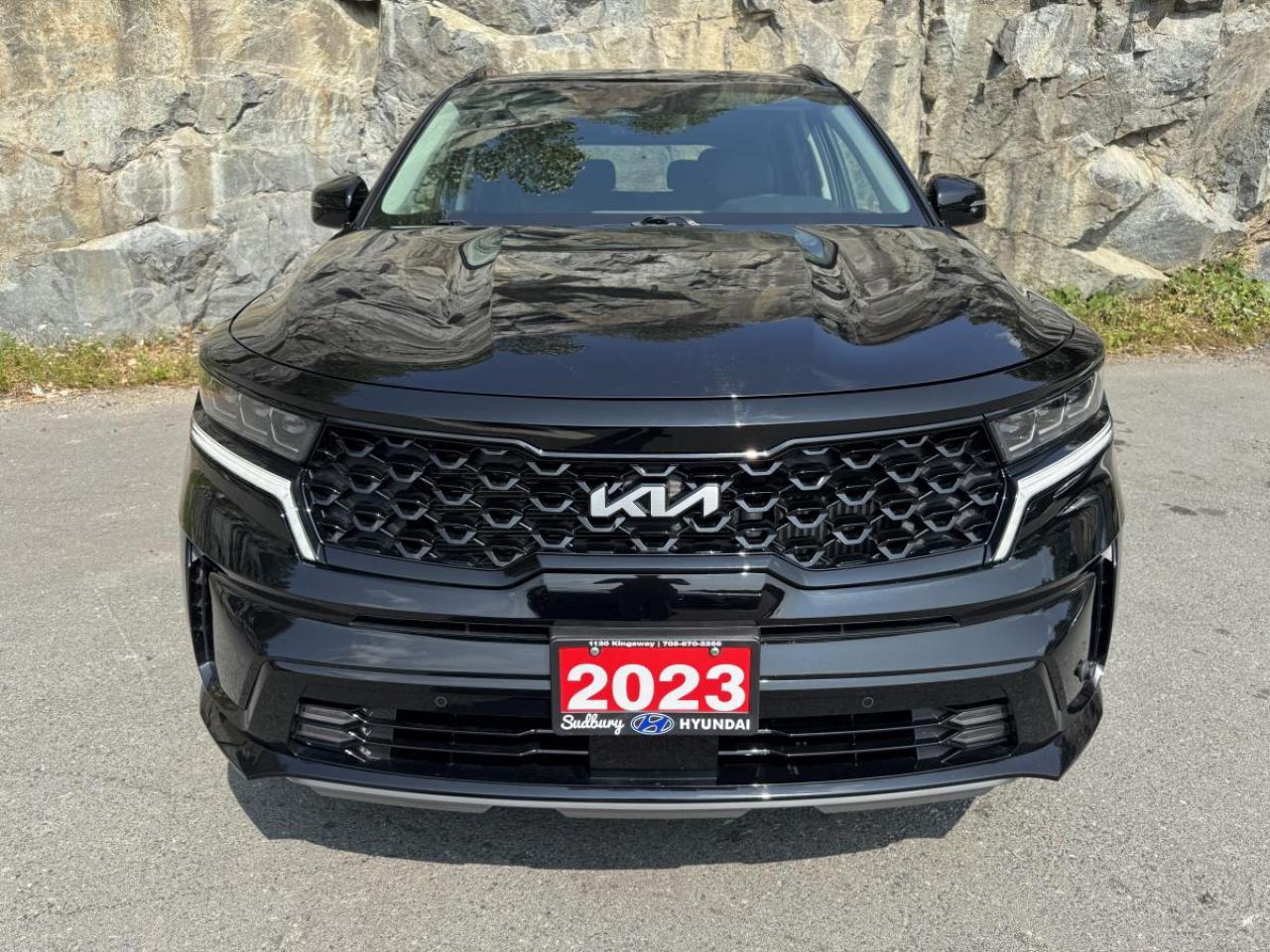 2023 Kia Sorento EX+ AWD Photo2