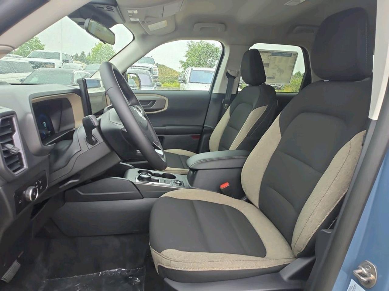 2025 Ford Bronco Sport BIG BEND, REMOTE START, 13.2" TOUCH SCREEN Photo