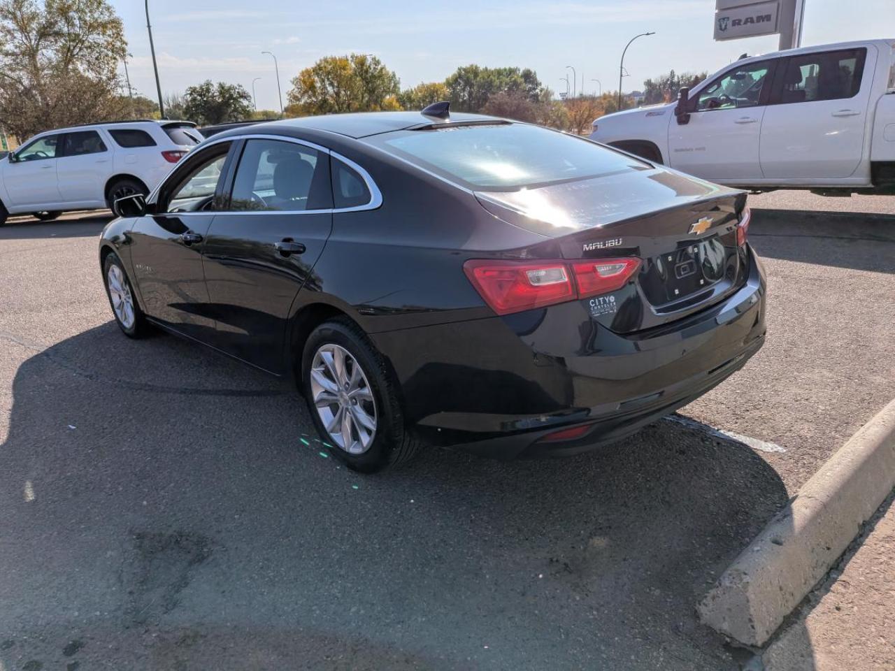 2023 Chevrolet Malibu 4DR SDN 1LT Photo4
