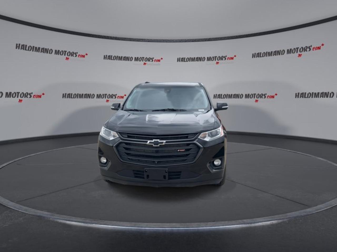2021 Chevrolet Traverse RS AWD | 2nd Row Captain Seats | Heated Seats | Leather Photo2