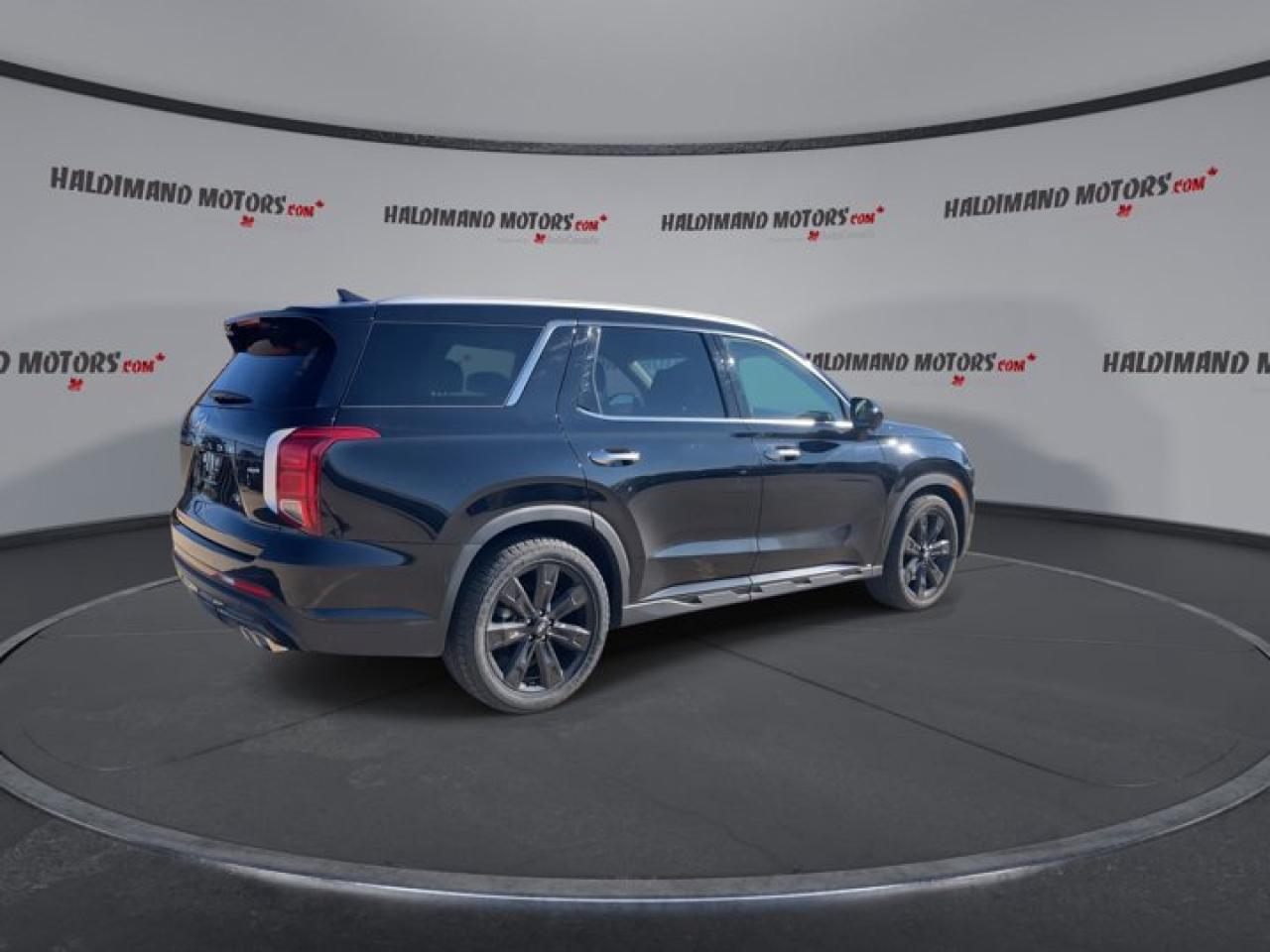 2023 Hyundai PALISADE Urban 8-Passenger AWD | Leather | | Heated Seats Photo