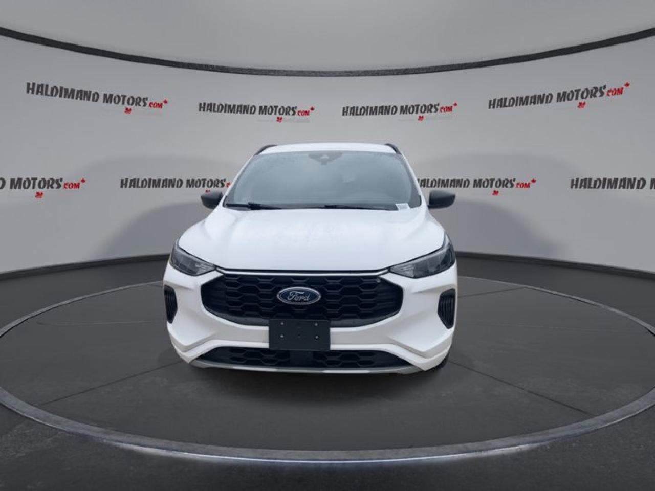 2023 Ford Escape ST-Line AWD Photo